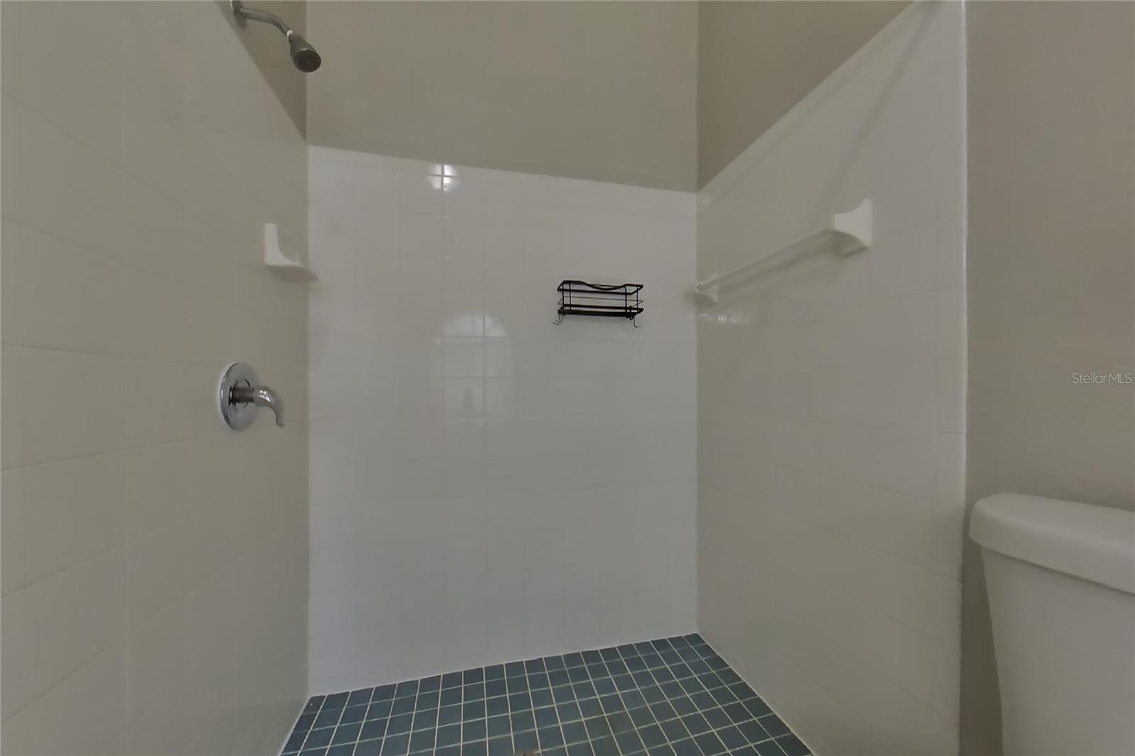 143 WORNALL DR — photo 7