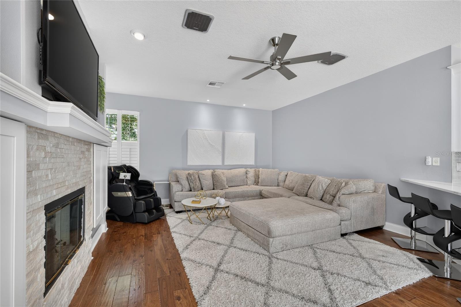 460 ALINOLE LOOP — photo 9