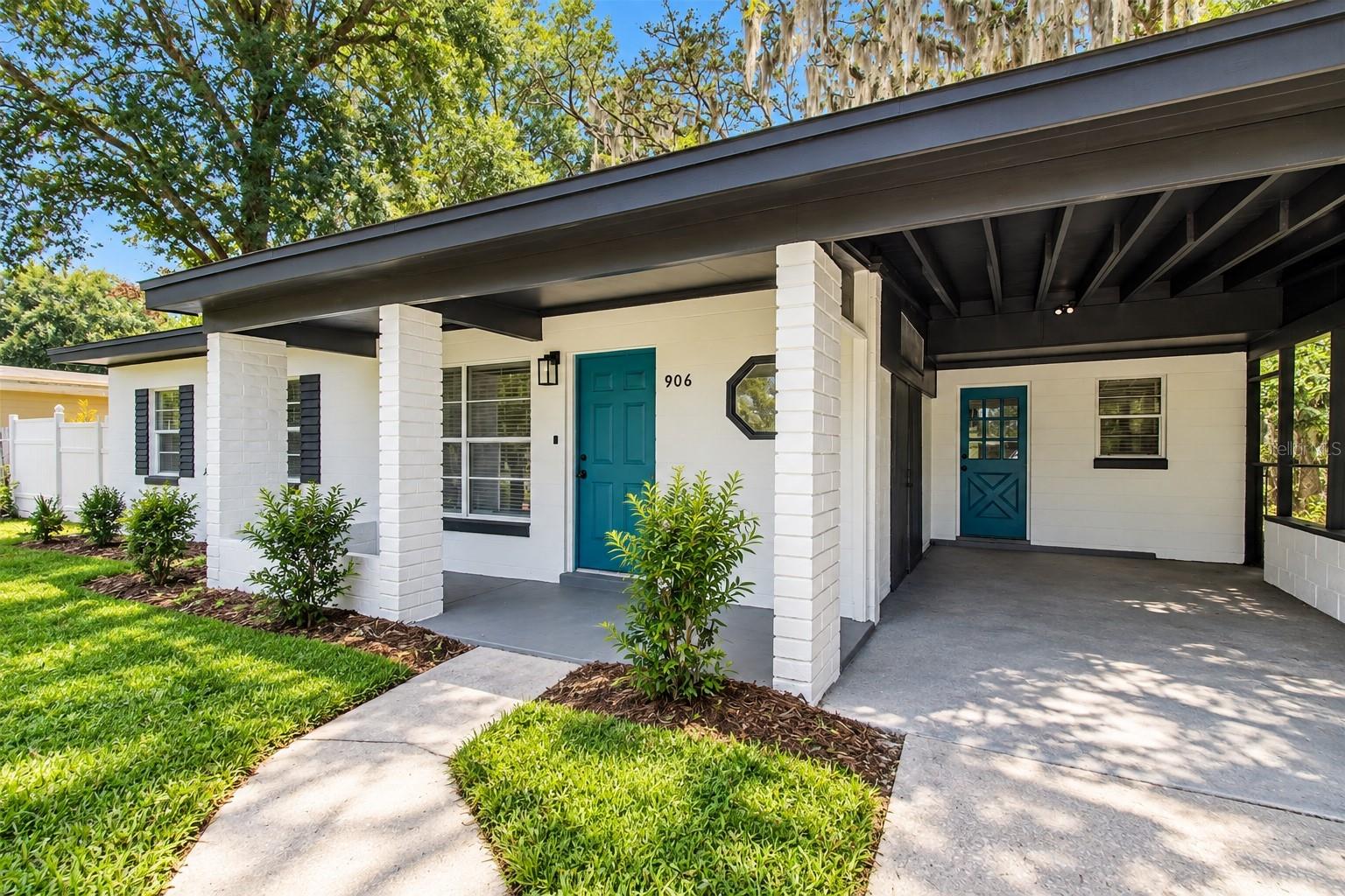 906 SAN DOMINGO RD — photo 2