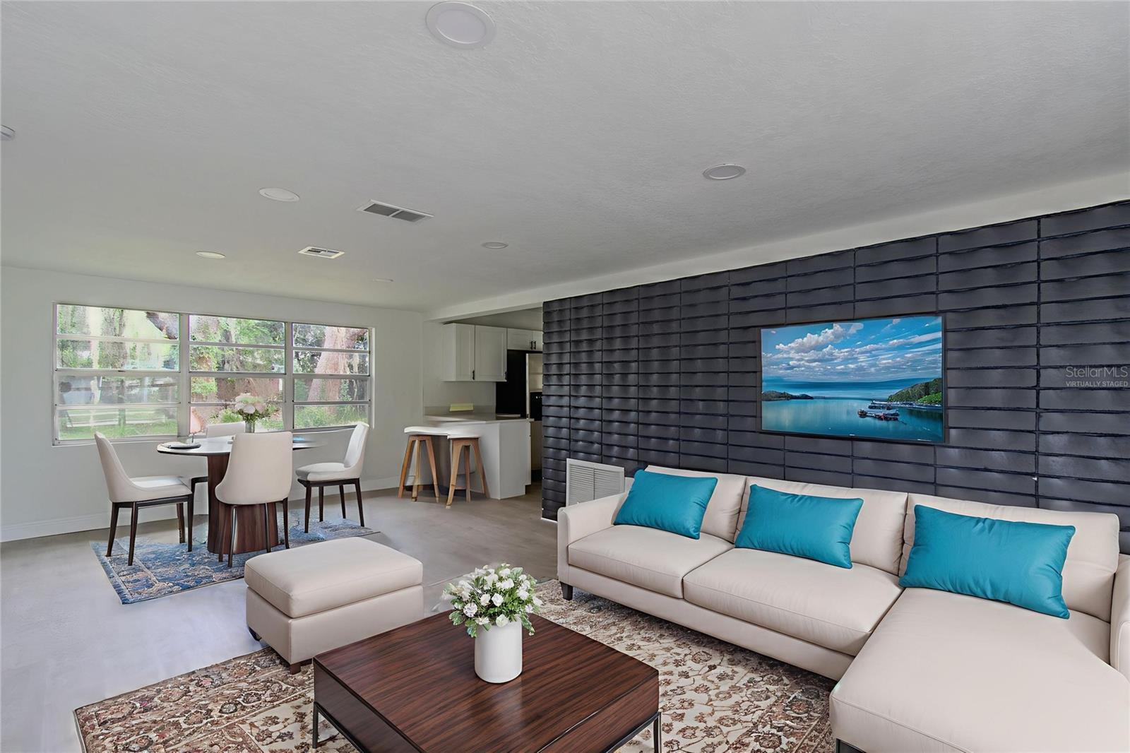906 SAN DOMINGO RD — photo 3