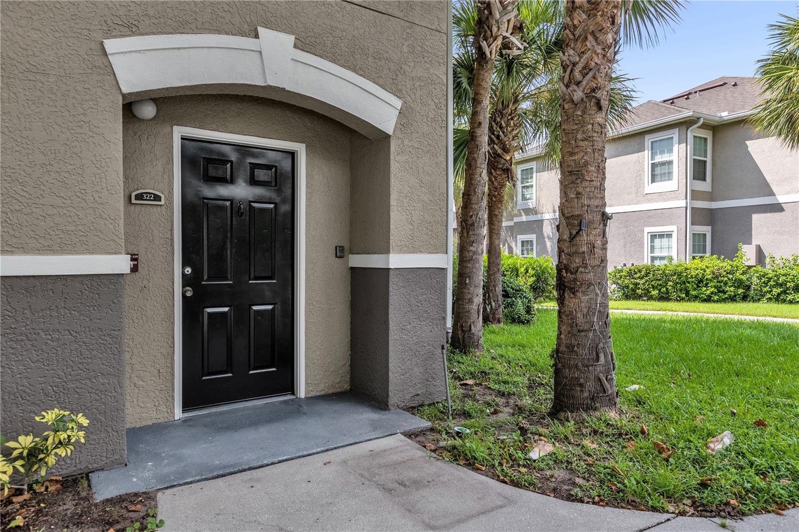6560 SWISSCO DR #322 — photo 2