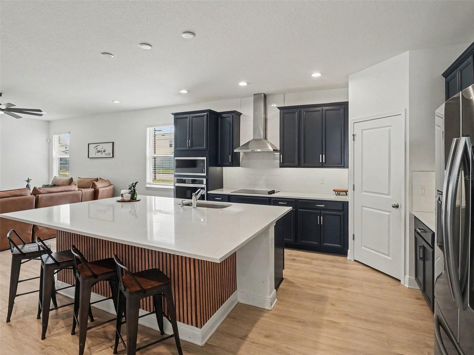 4484 LIONS GATE AVE — photo 6