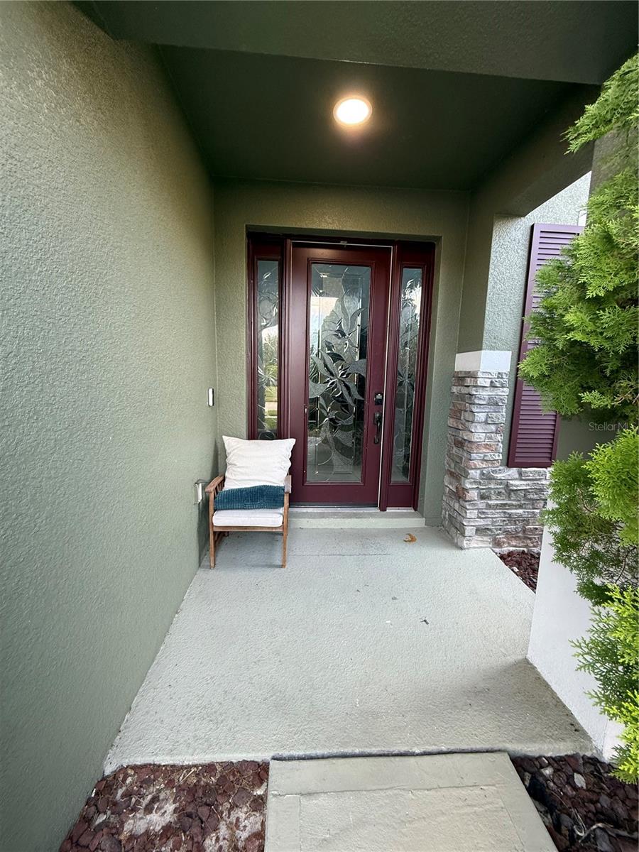 1340 LAKE BATON DR — photo 2