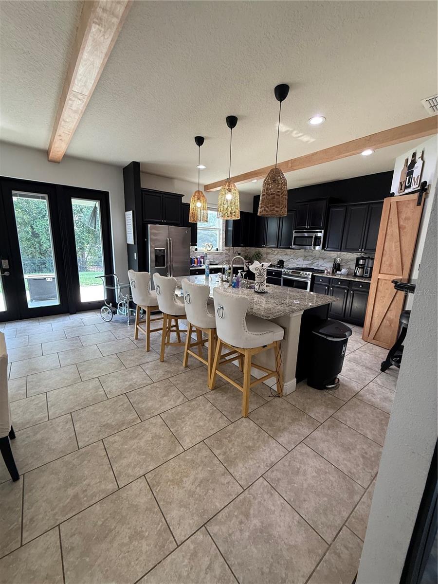 1340 LAKE BATON DR — photo 6