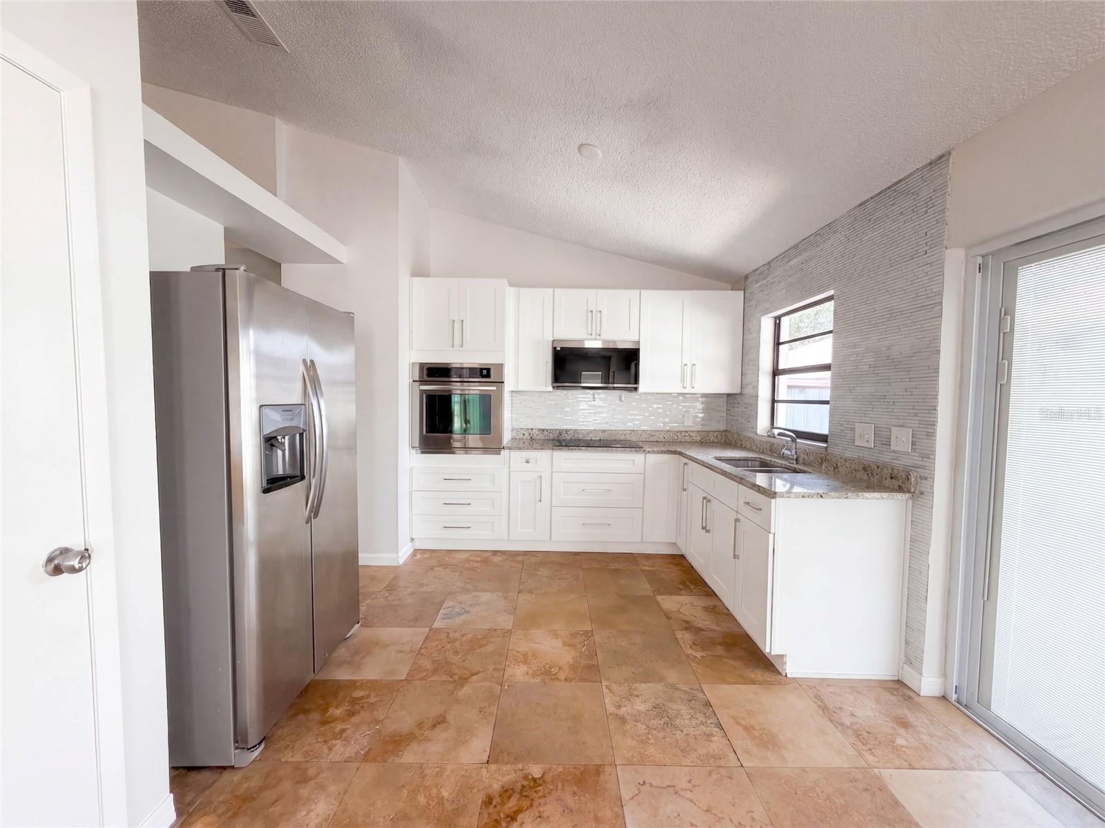 9507 LETTERSTONE CT — photo 2