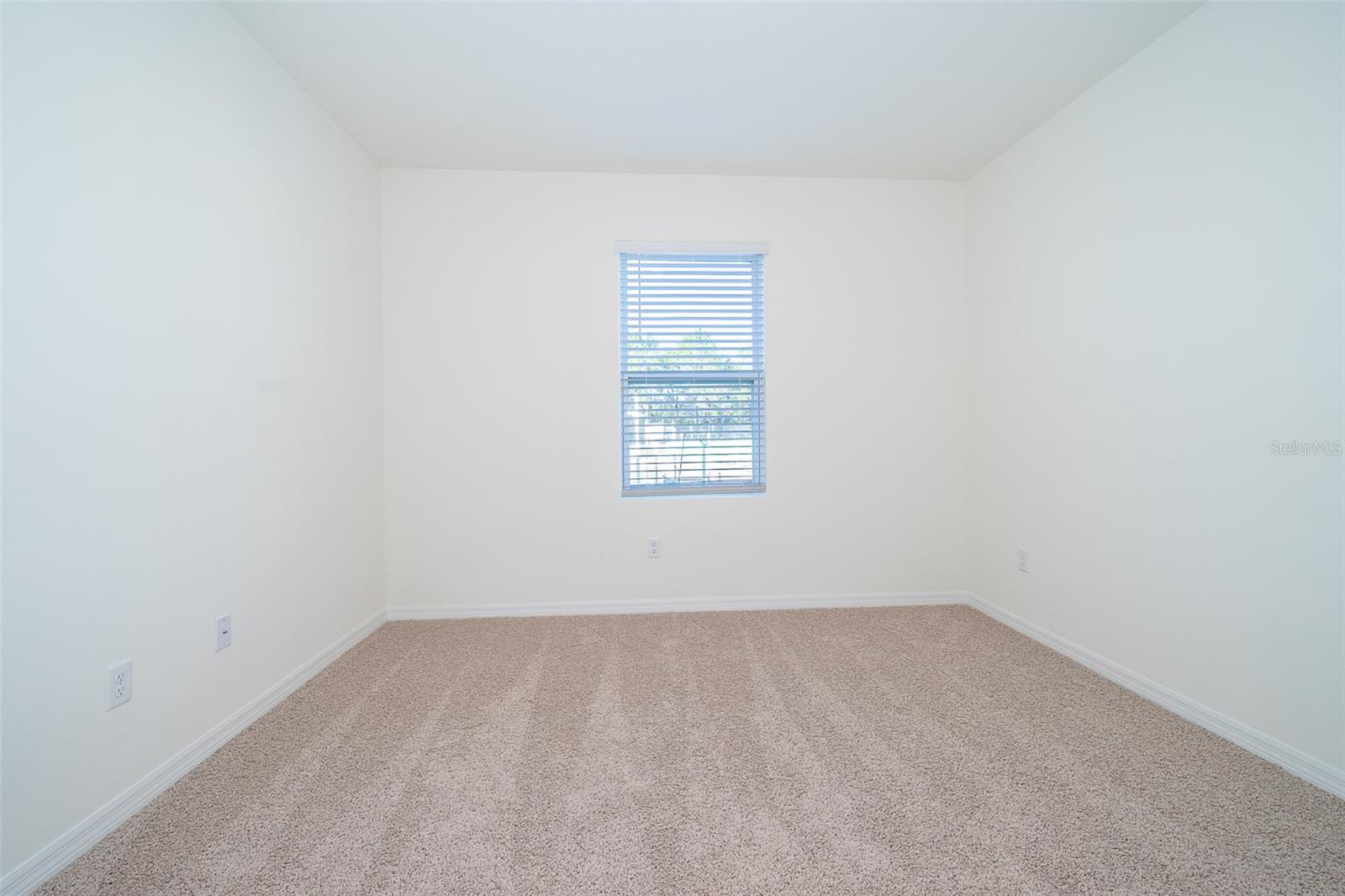 1391 FOX SQUIRREL DR — photo 11