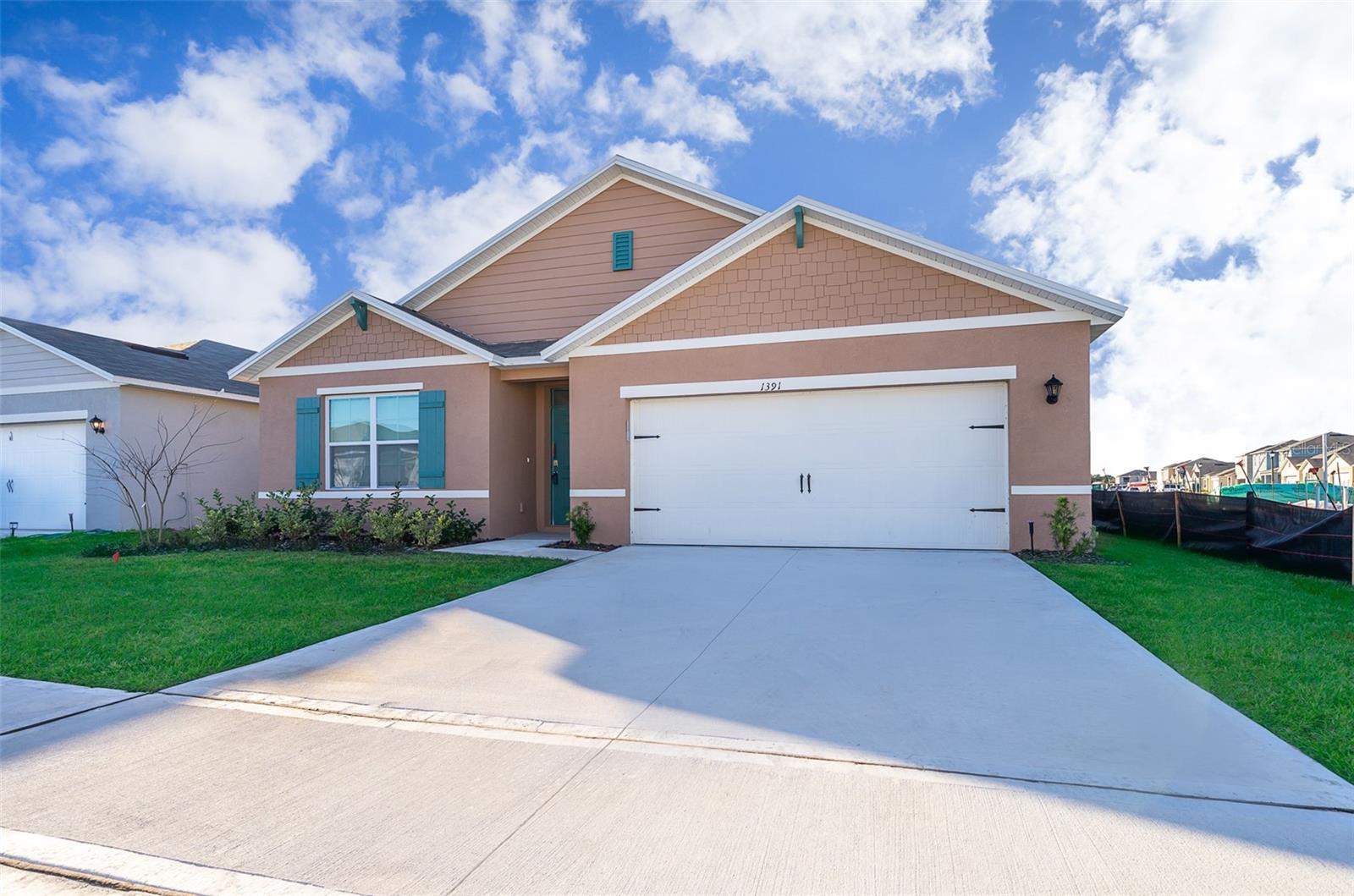 1391 FOX SQUIRREL DR