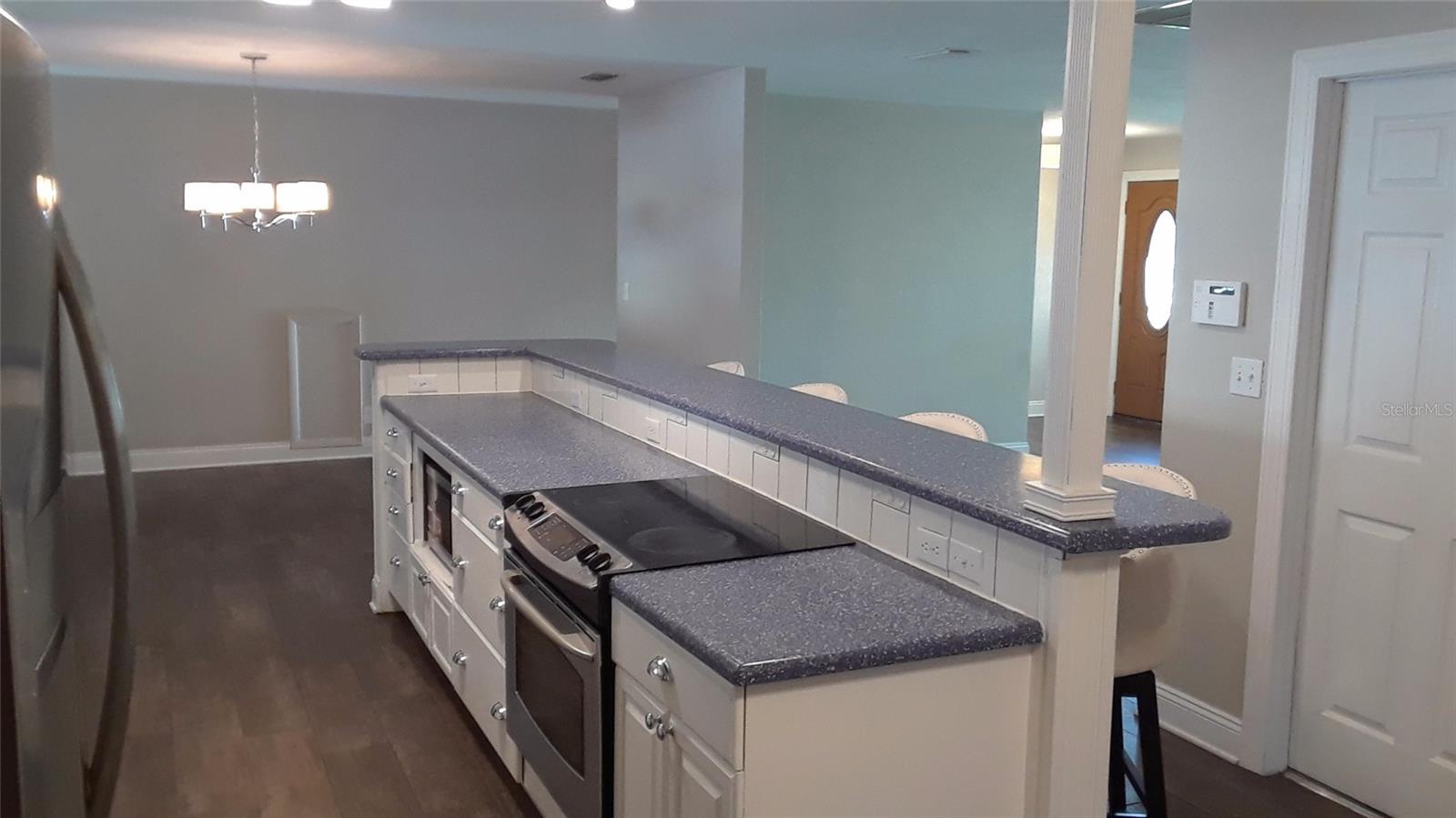 71 BROOKWOOD DR — photo 3