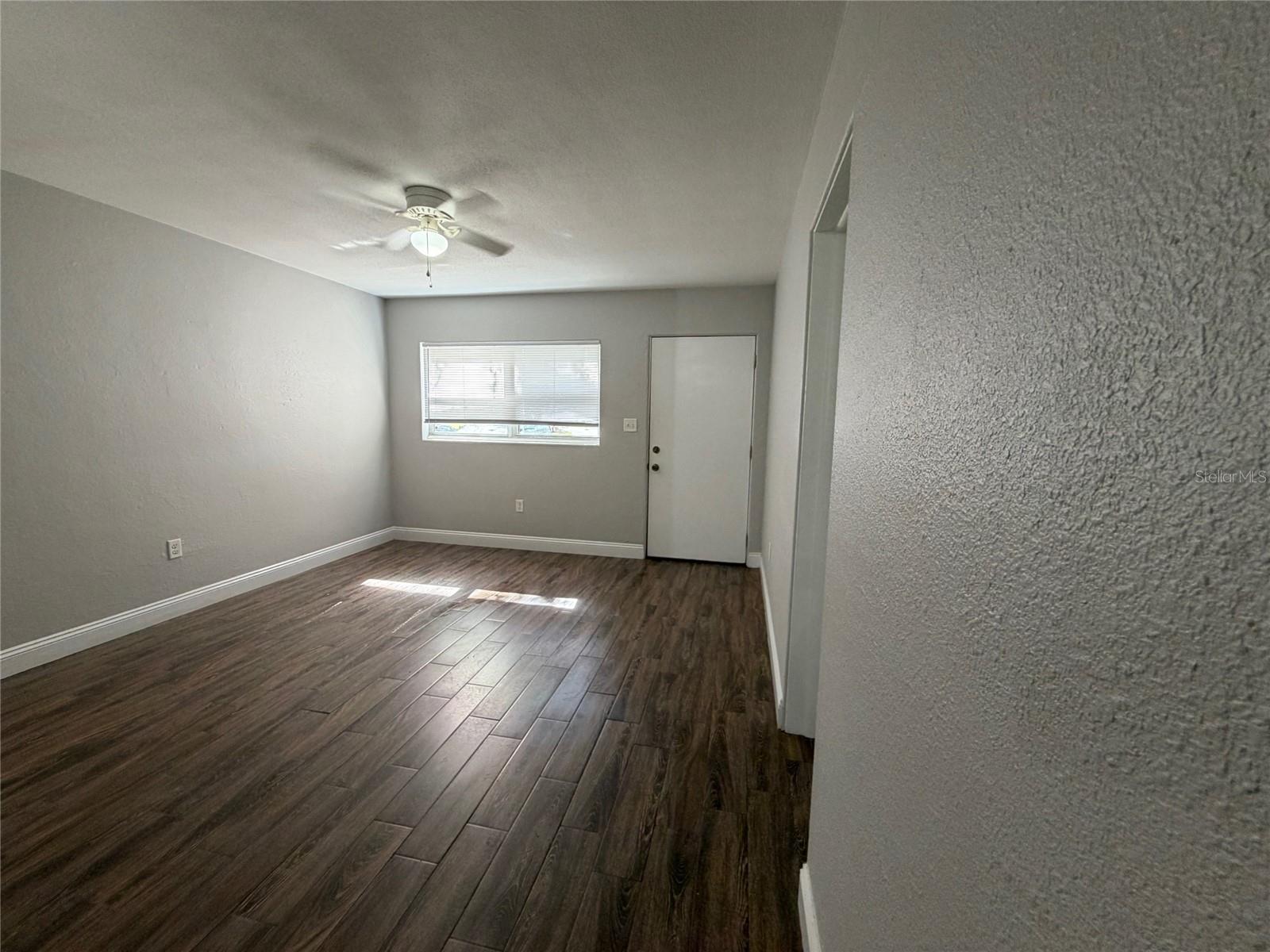 509 VARSITY ST — photo 2