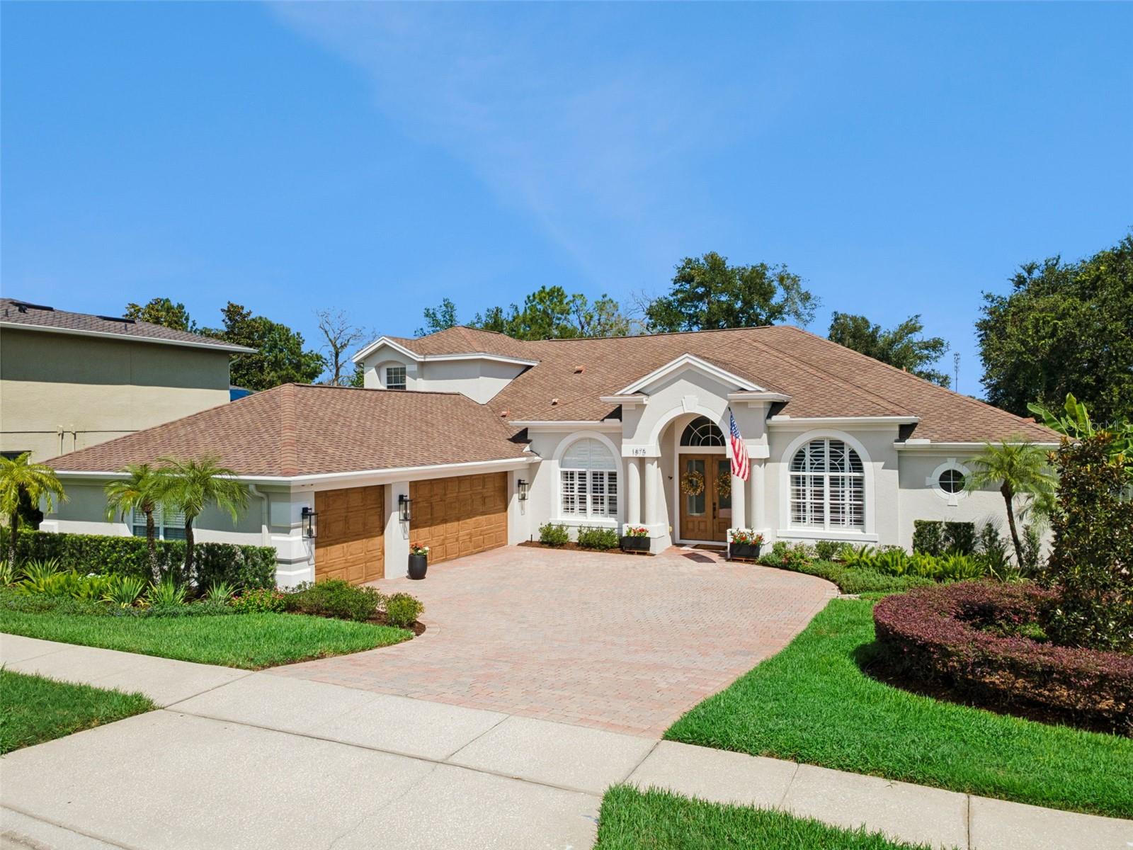 1875 MERLOT DR