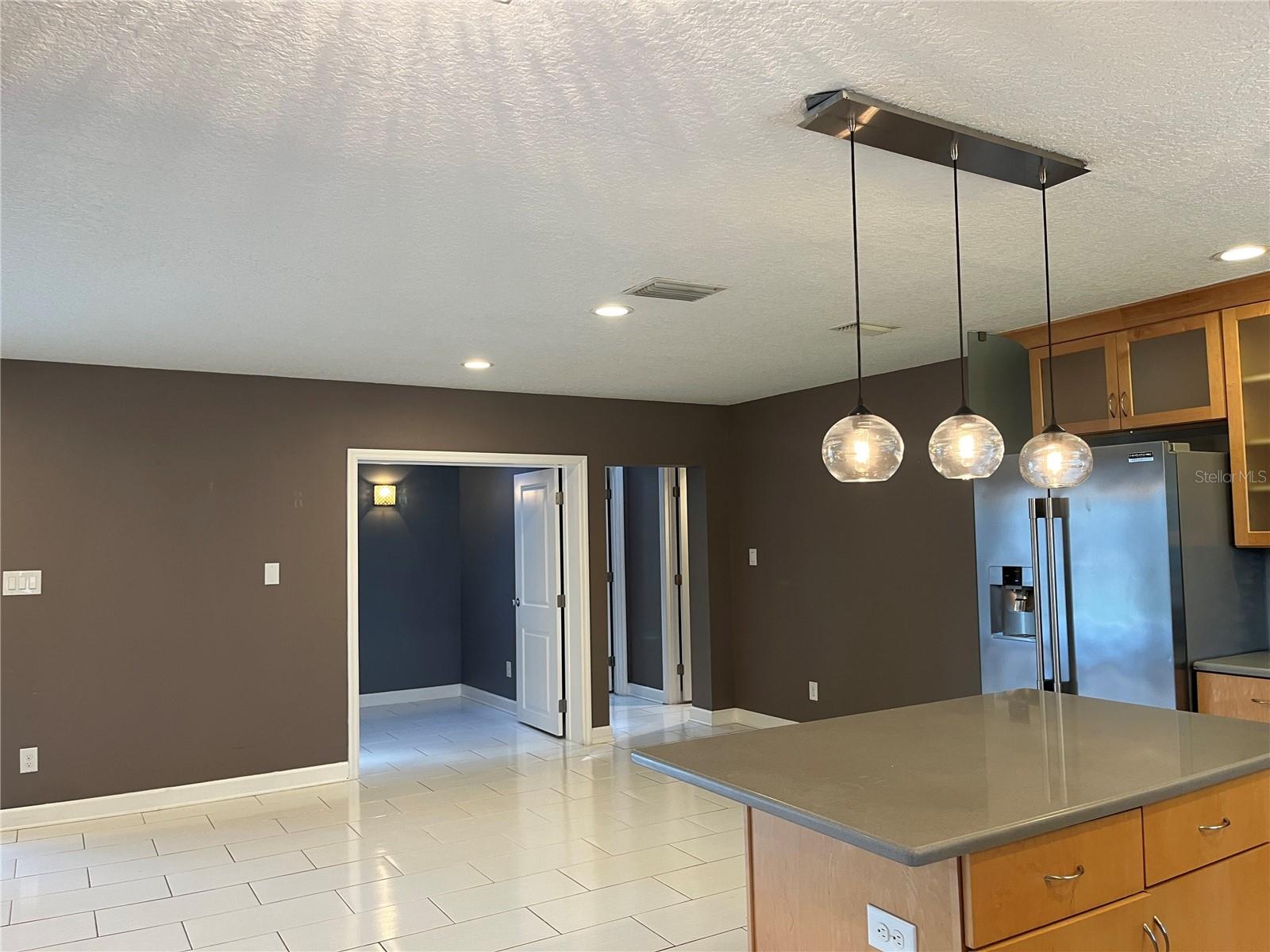514 BAKER ST — photo 3