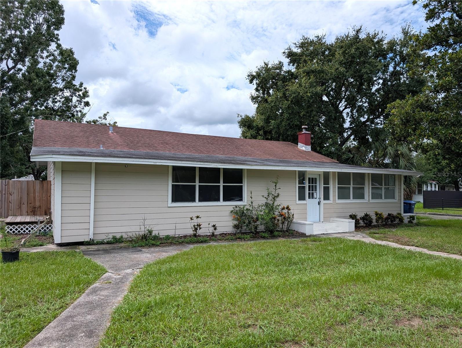 6805 N NAVIN AVE — photo 3