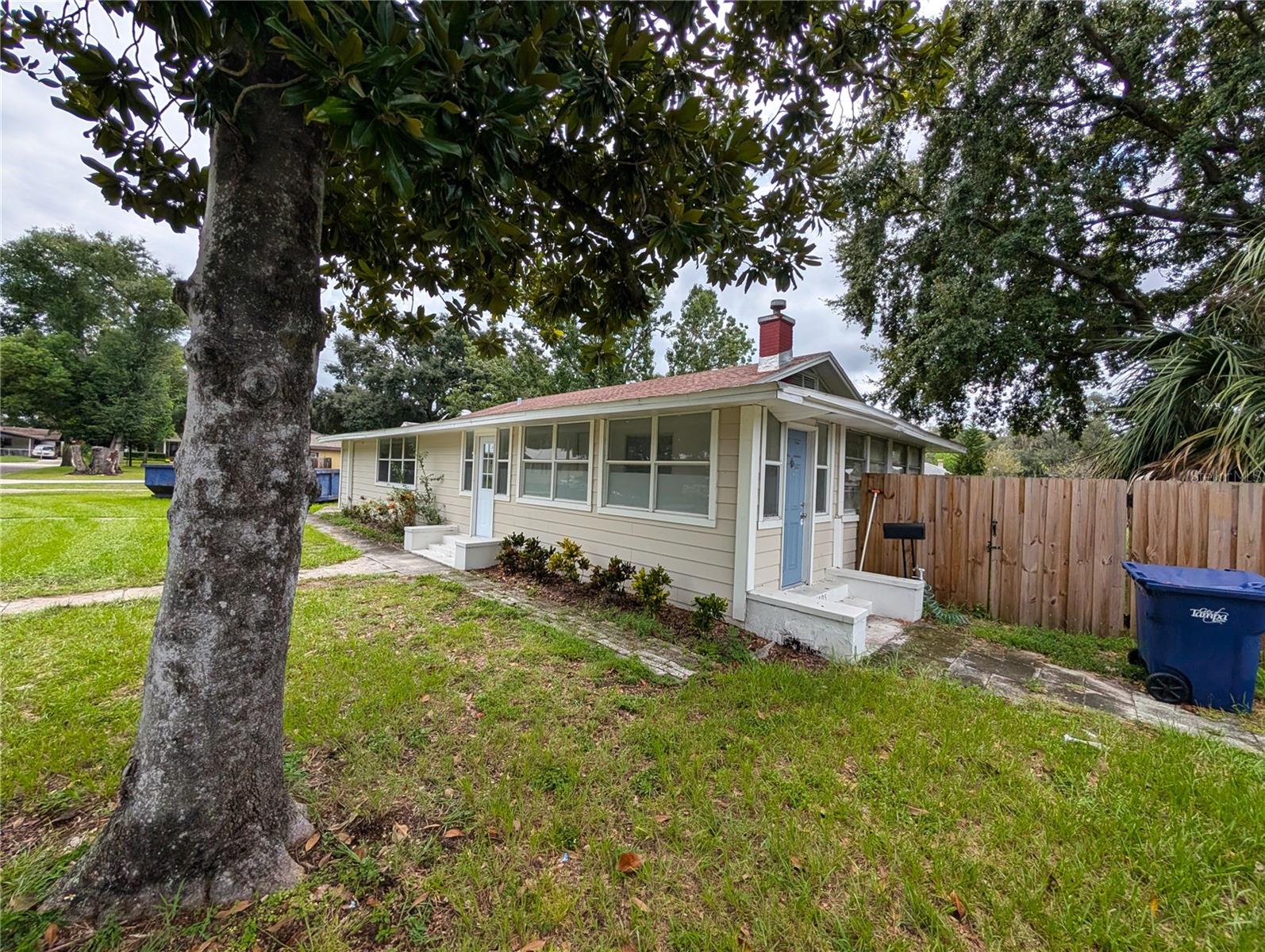 6805 N NAVIN AVE — photo 4