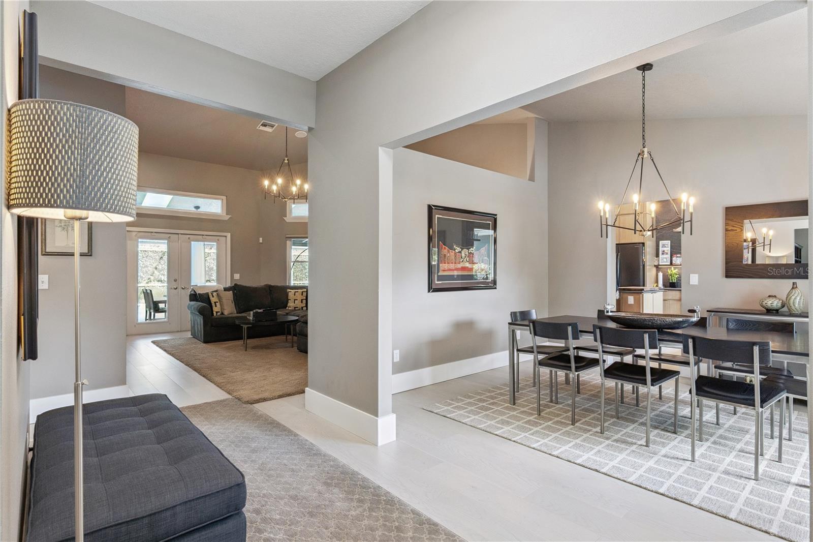 3717 CAMINO WAY — photo 7