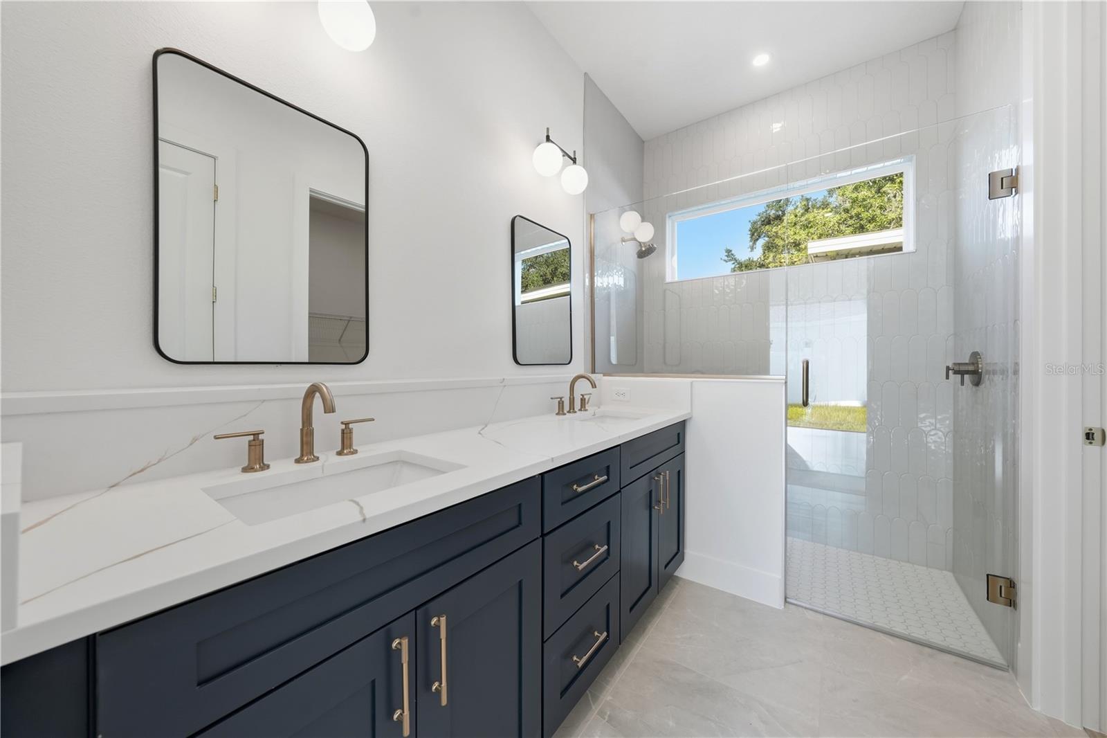 1514 WILSON AVE — photo 11