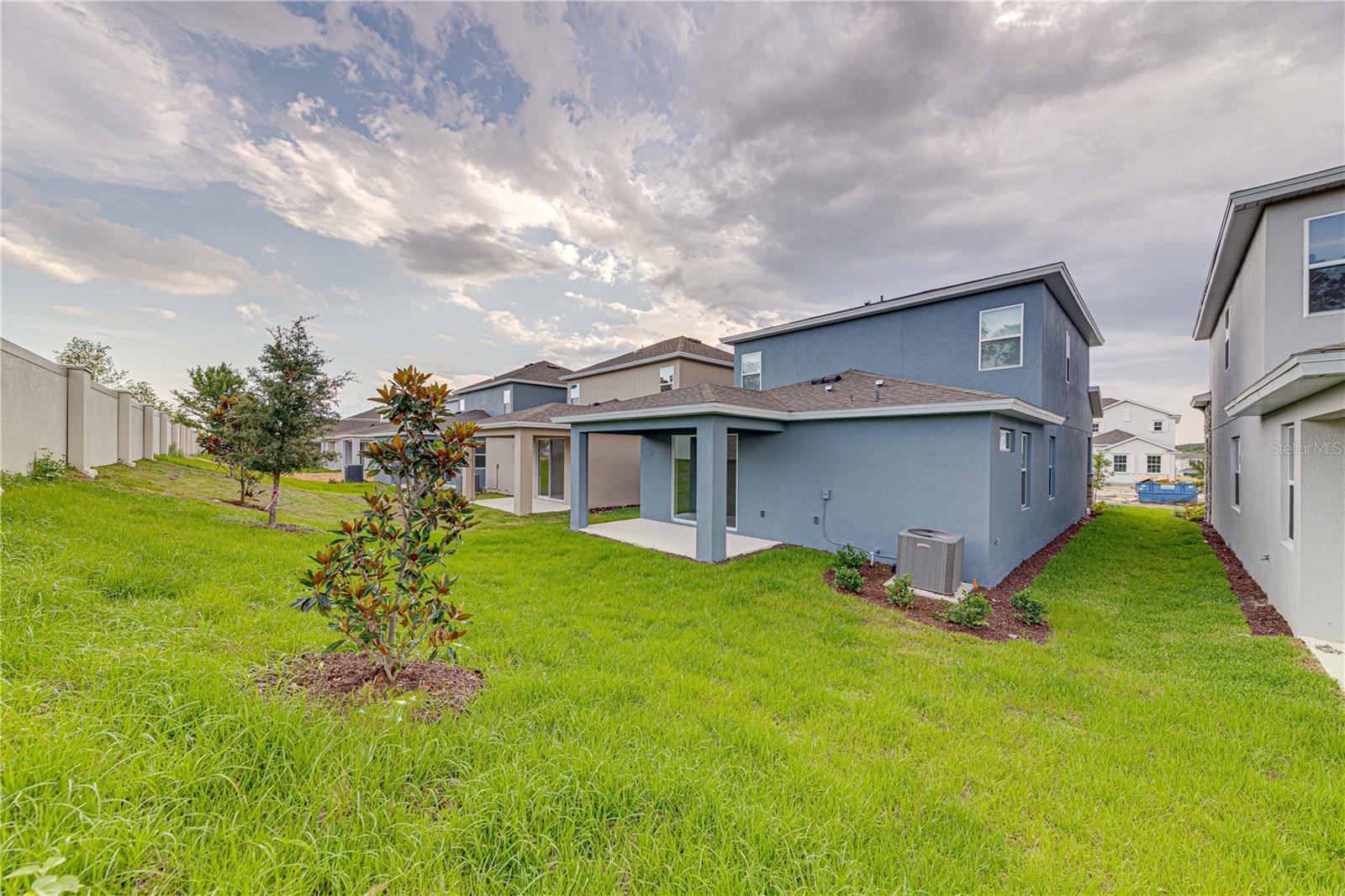 4454 DAVOS DR — photo 8