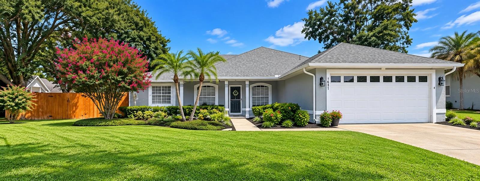 1631 CHARLEMAGNE CT