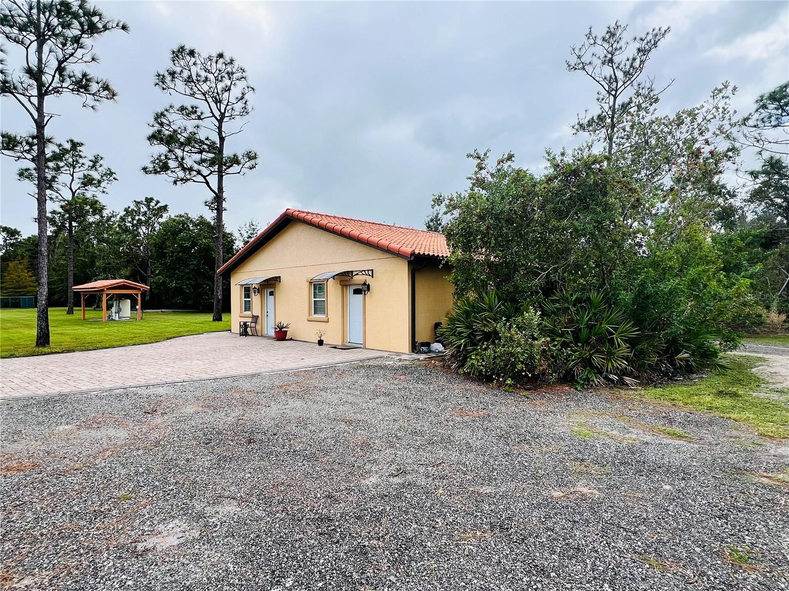 6778 NEW HOPE RD #A — photo 3