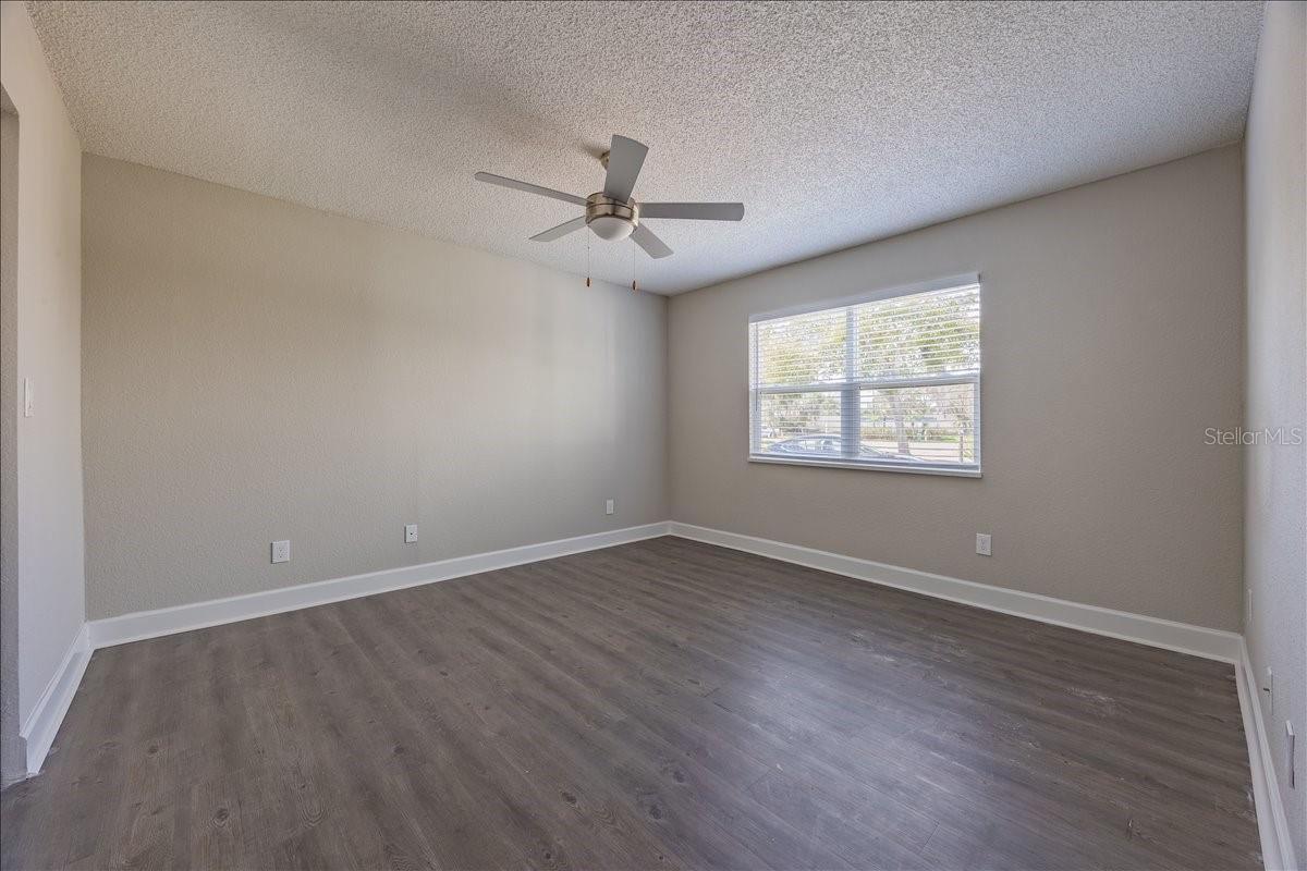 2540 WOODGATE BLVD #106 — photo 7