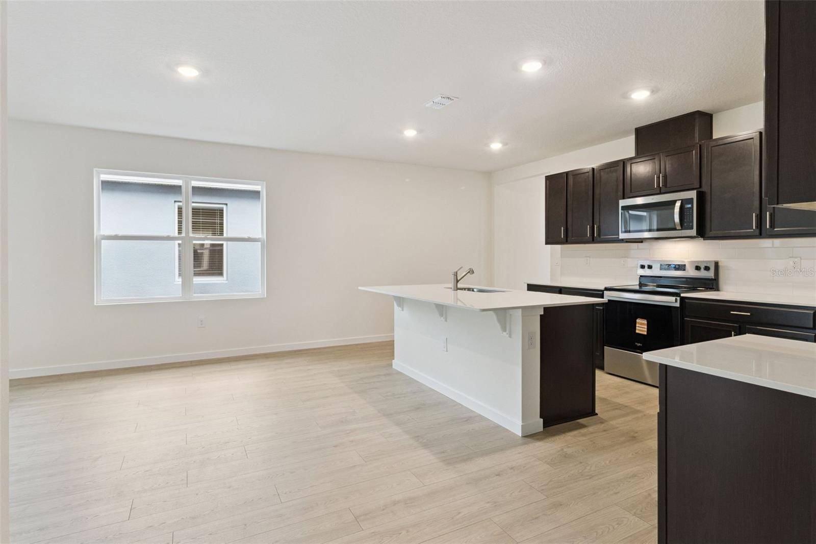 1832 KINDLE ST — photo 9