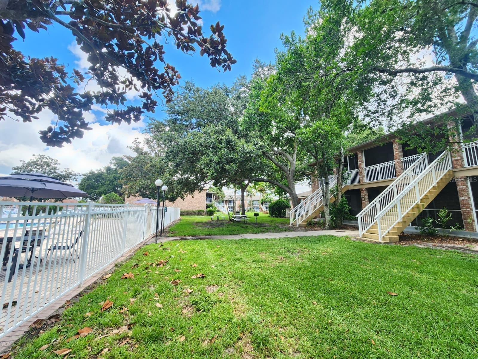 416 BANYON TREE CIR #108 — photo 5