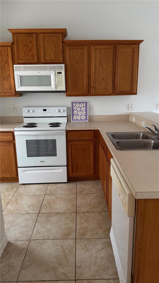 2275 BRANCASTER CIR — photo 6