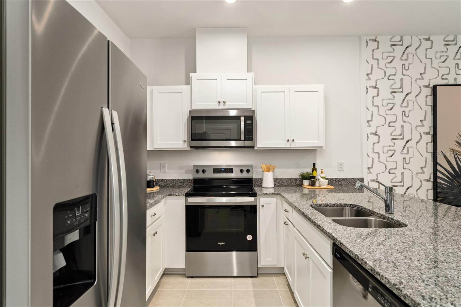 2872 CAMELLIA FLOWER ST — photo 6