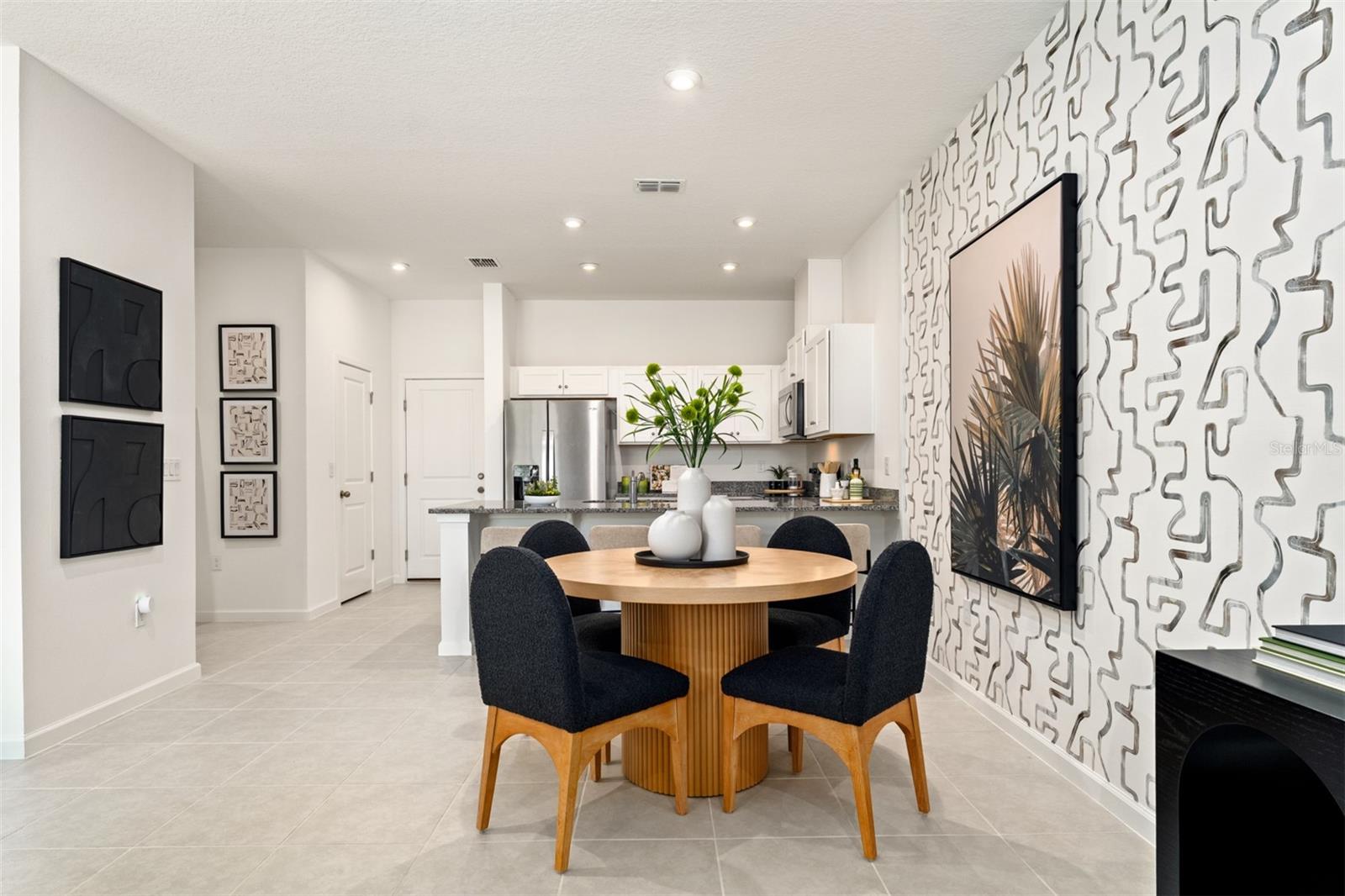 2872 CAMELLIA FLOWER ST — photo 9
