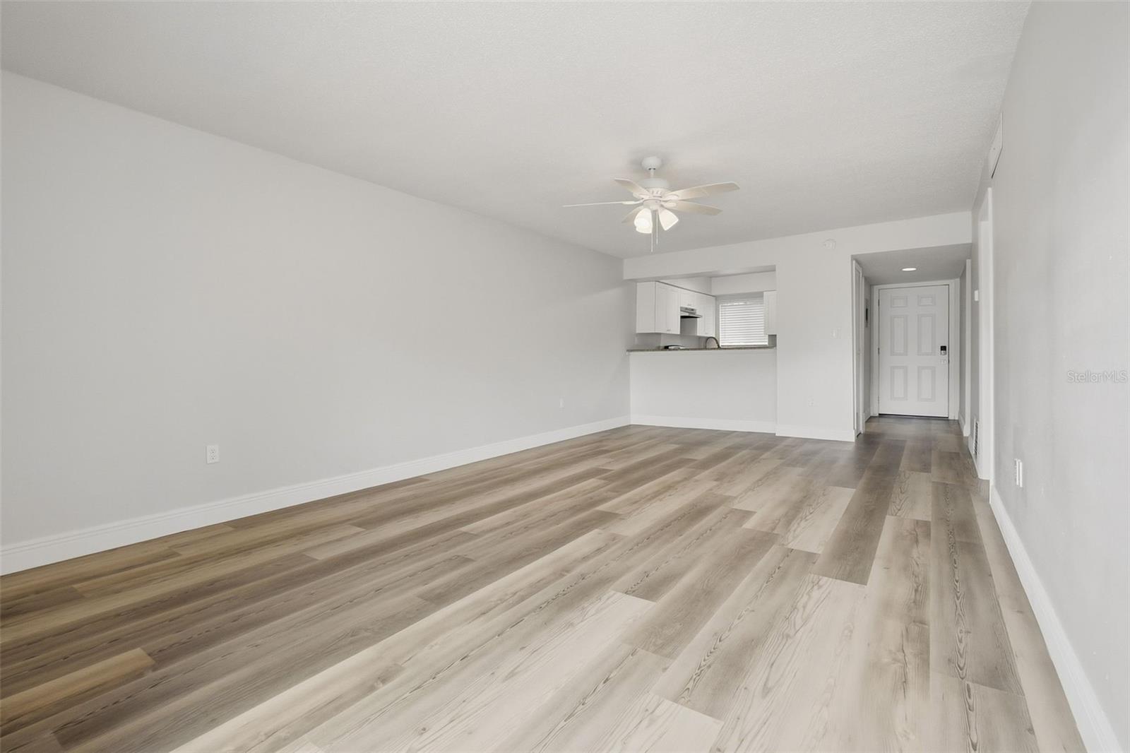 163 SCOTTSDALE SQ #163 — photo 3