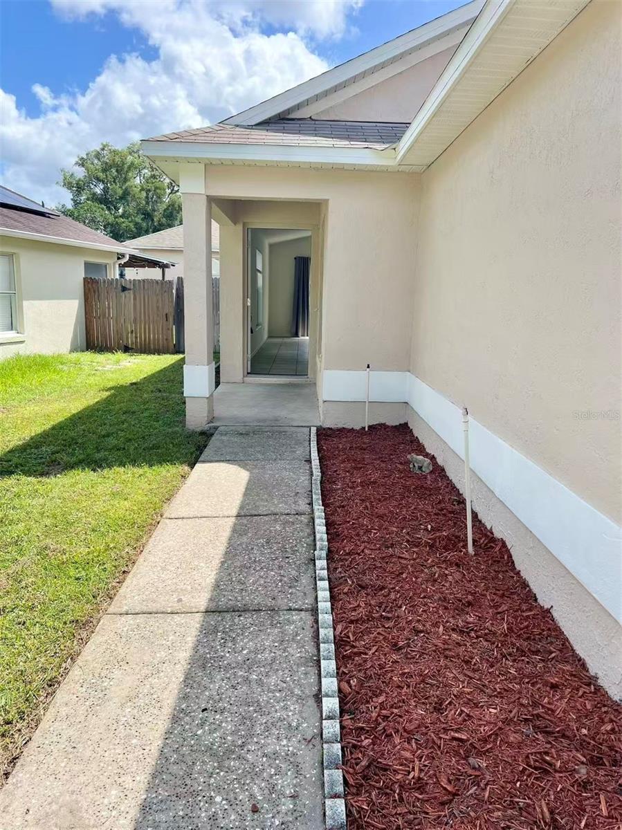 69 N CERVIDAE DR — photo 4