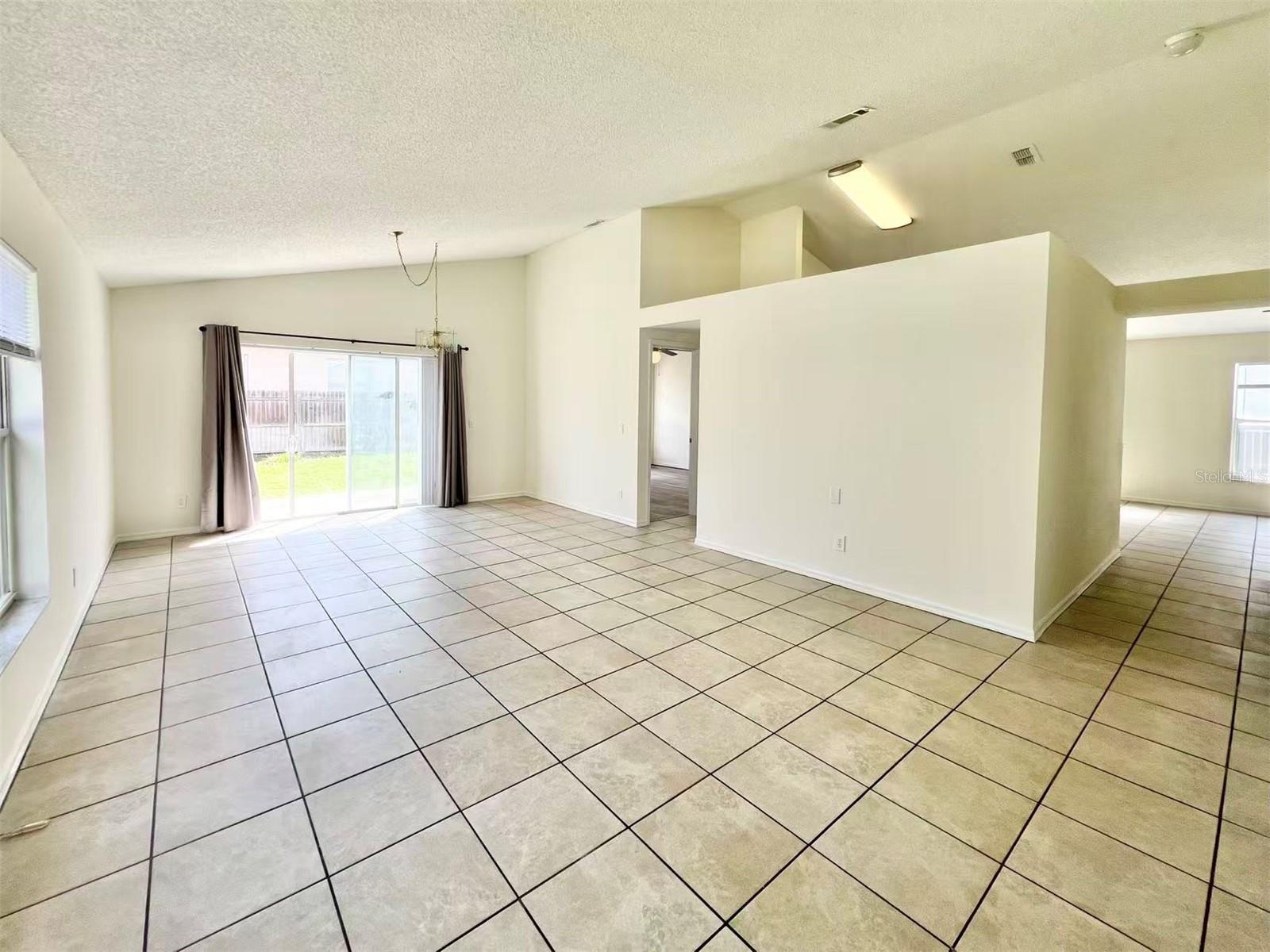 69 N CERVIDAE DR — photo 7