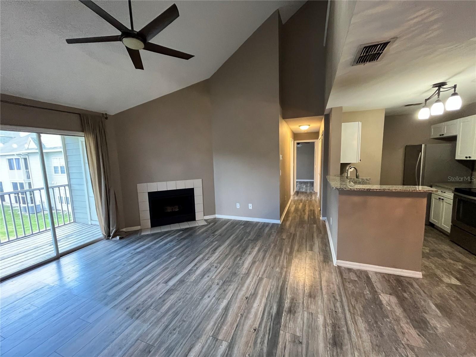 6088 WESTGATE DR #202 — photo 5