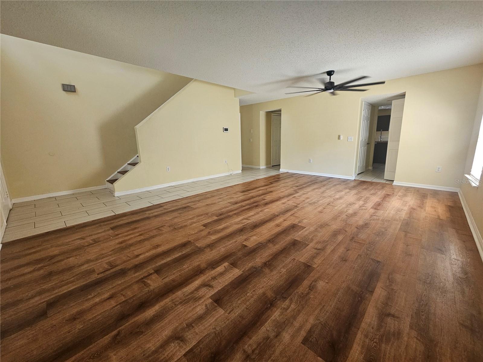 427 SAMUEL ST — photo 6