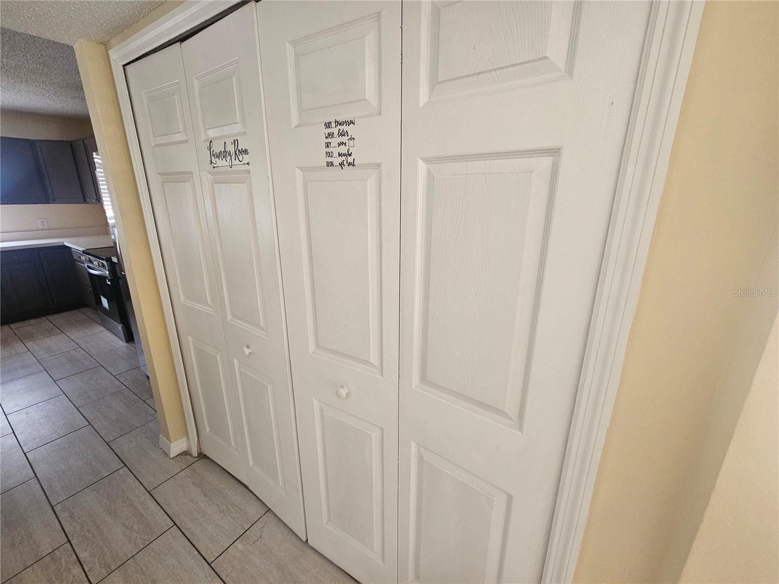 427 SAMUEL ST — photo 7