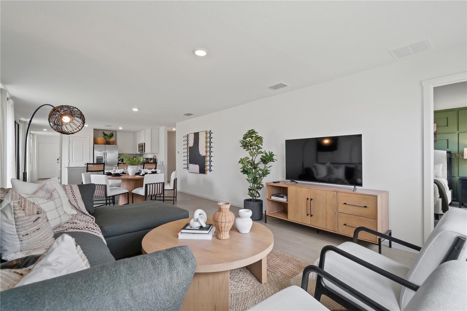 616 CHANNEL WAY — photo 4