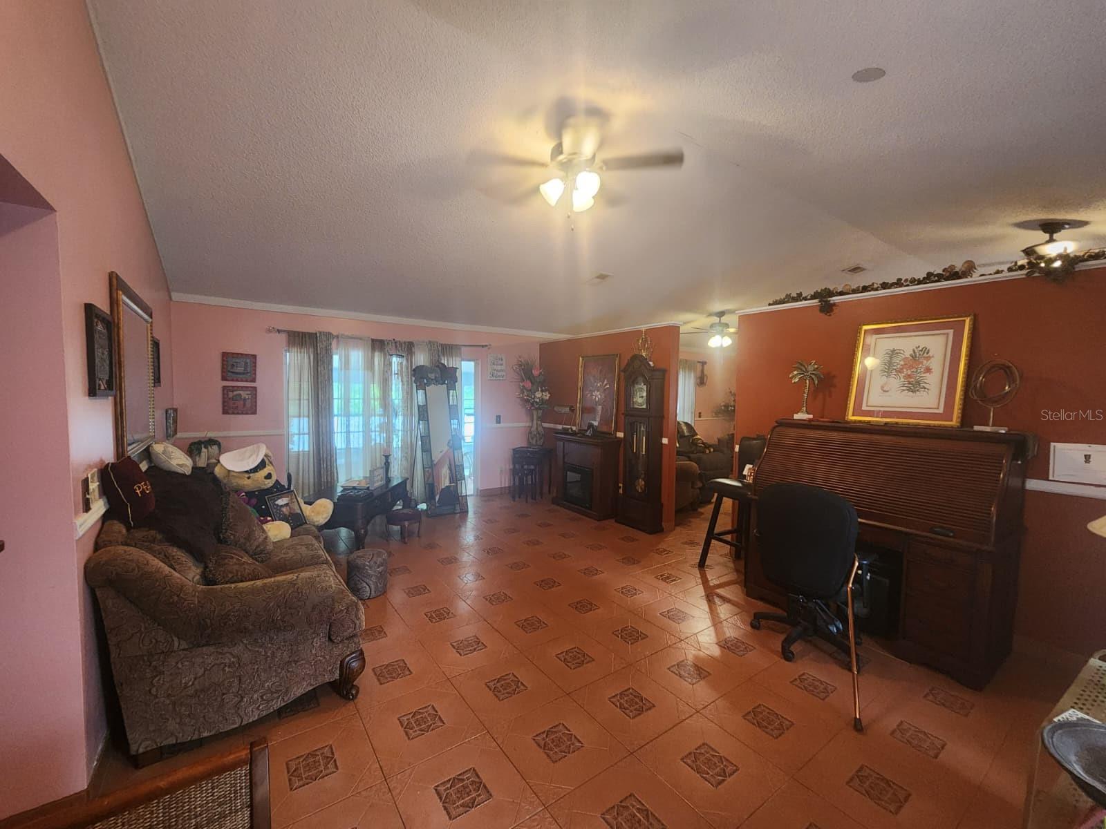 3731 VALENCIA GROVE LN — photo 2
