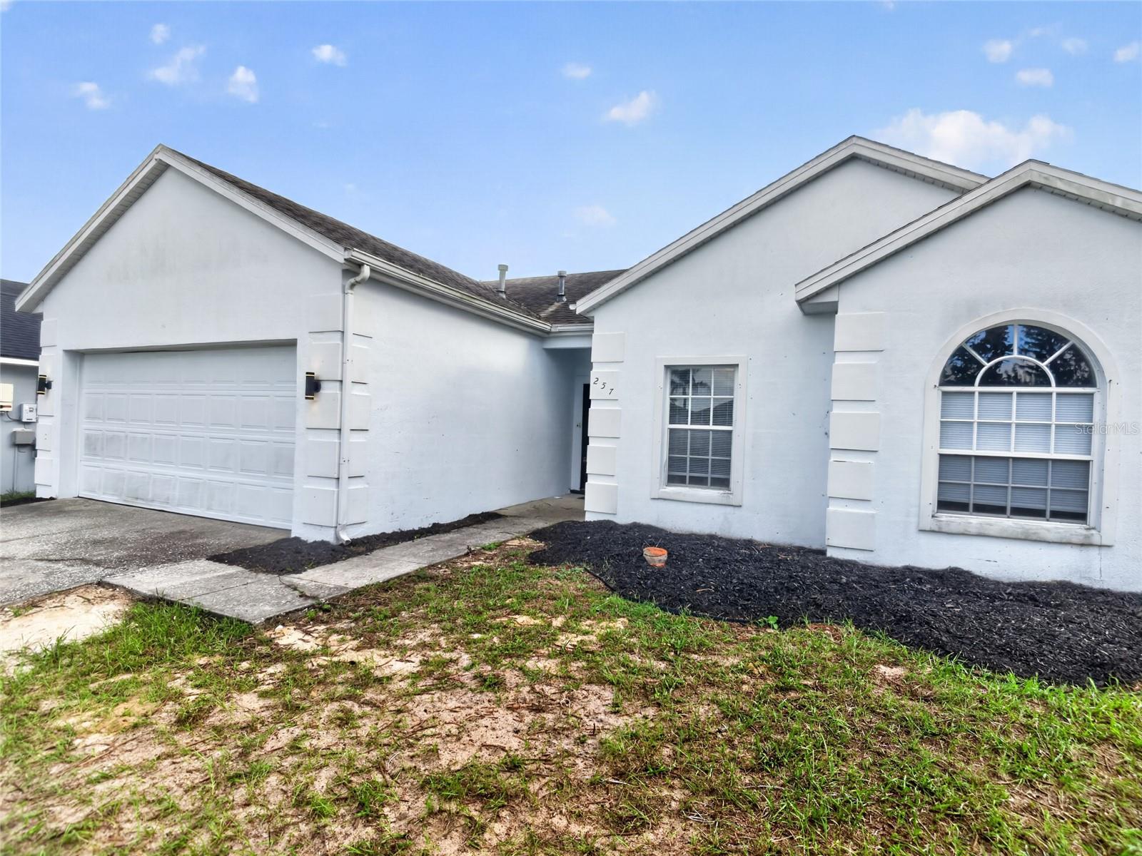 257 MARGATE DR — photo 4