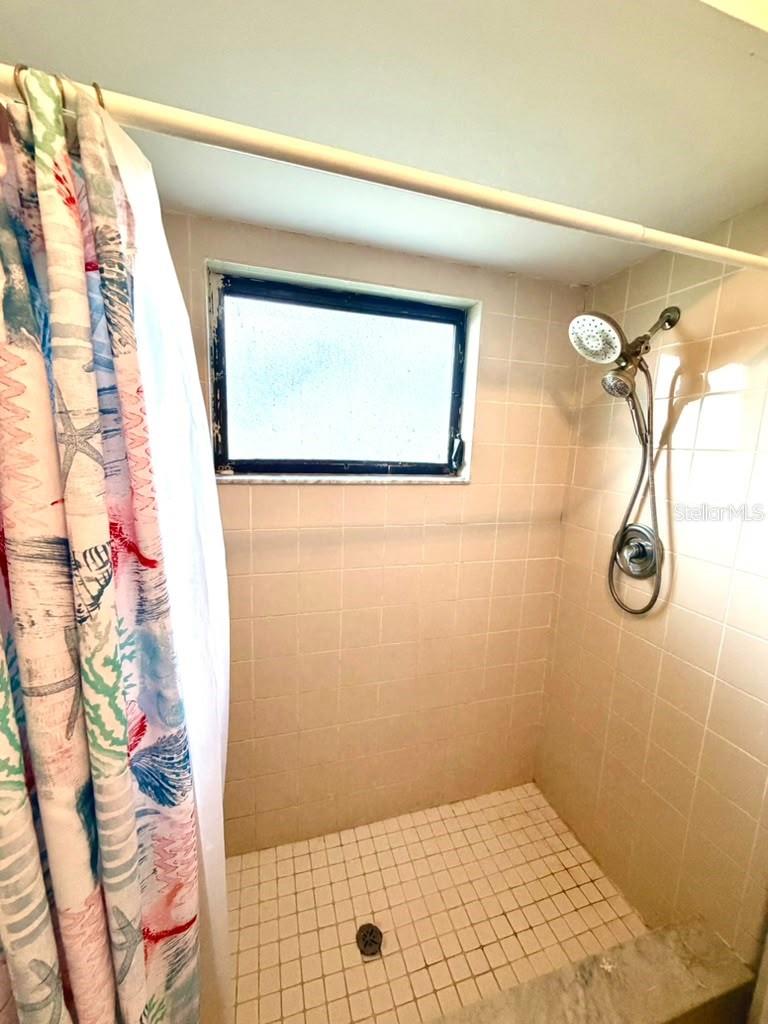 1388 PURITAN ST — photo 12
