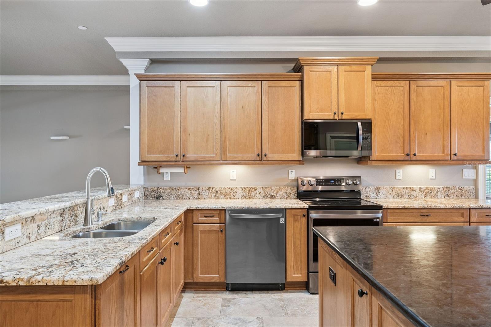 35629 SENECA RESERVE DR — photo 4