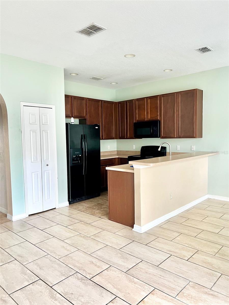 12137 CITRUSWOOD DR — photo 5