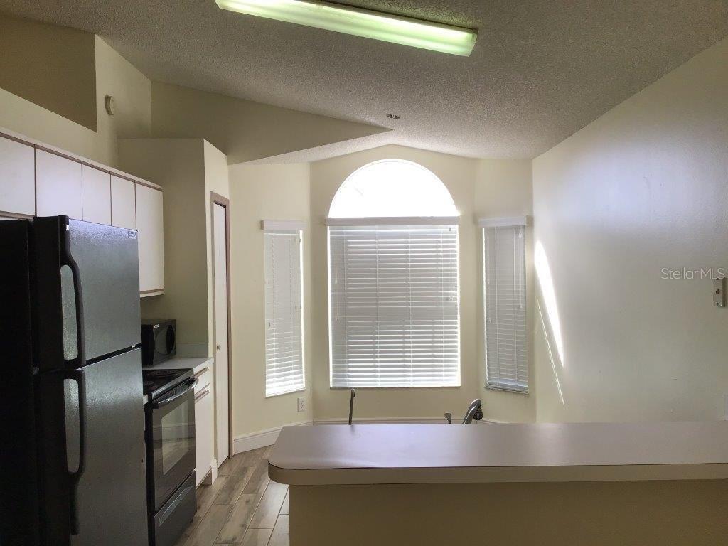 176 DAHLIA VILLAGE CIR #96 — photo 4