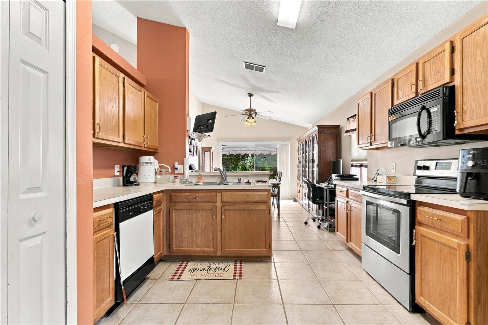 2134 COBBLEFIELD CIR — photo 10