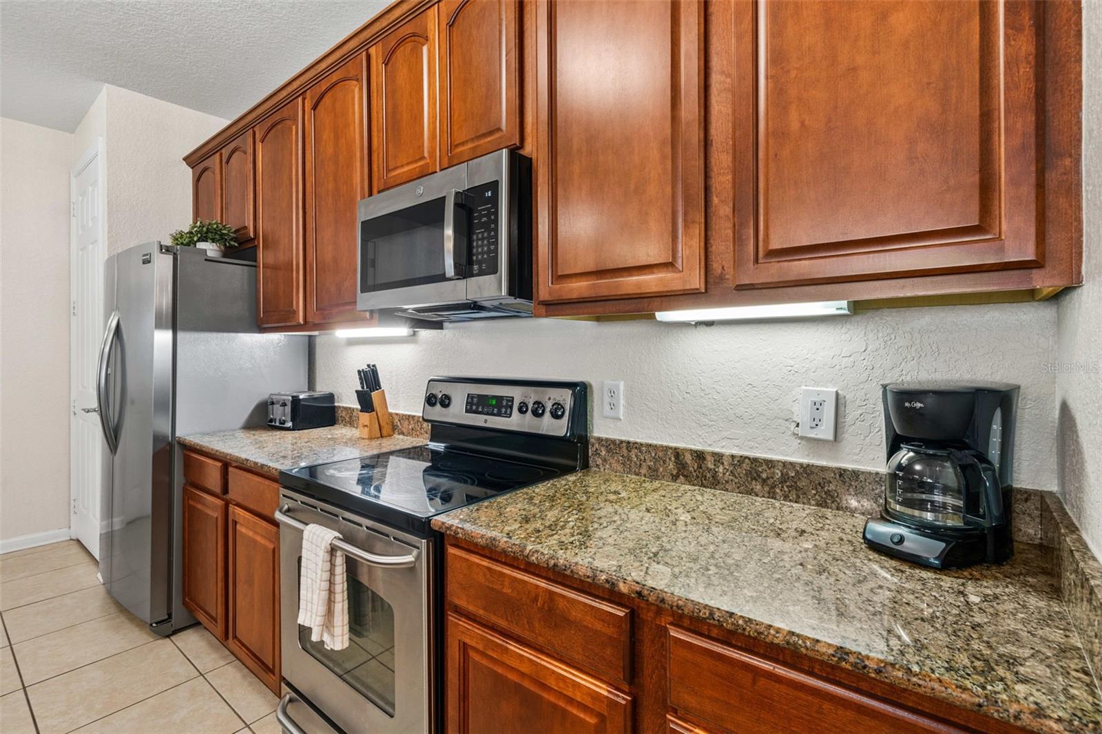 5037 SHOREWAY LOOP #202 — photo 4
