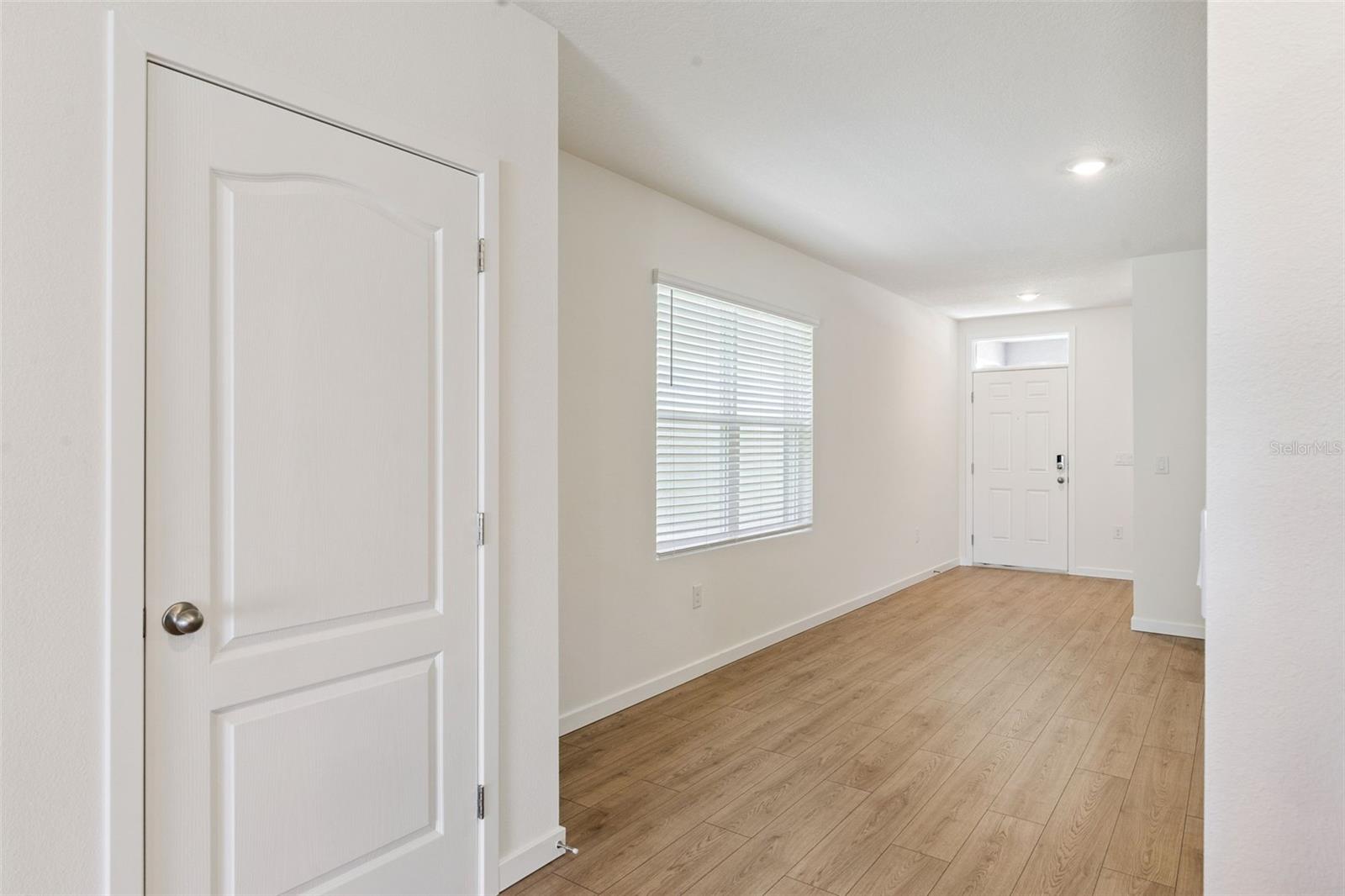 3333 SPINEYWOOD DR — photo 2
