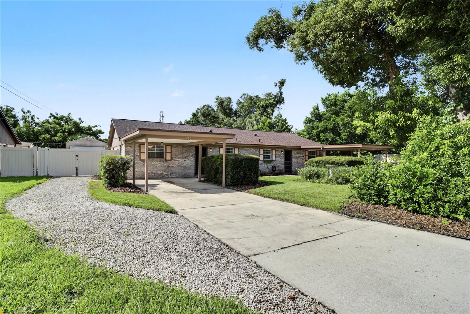 330 E EVERGREEN AVE — photo 3