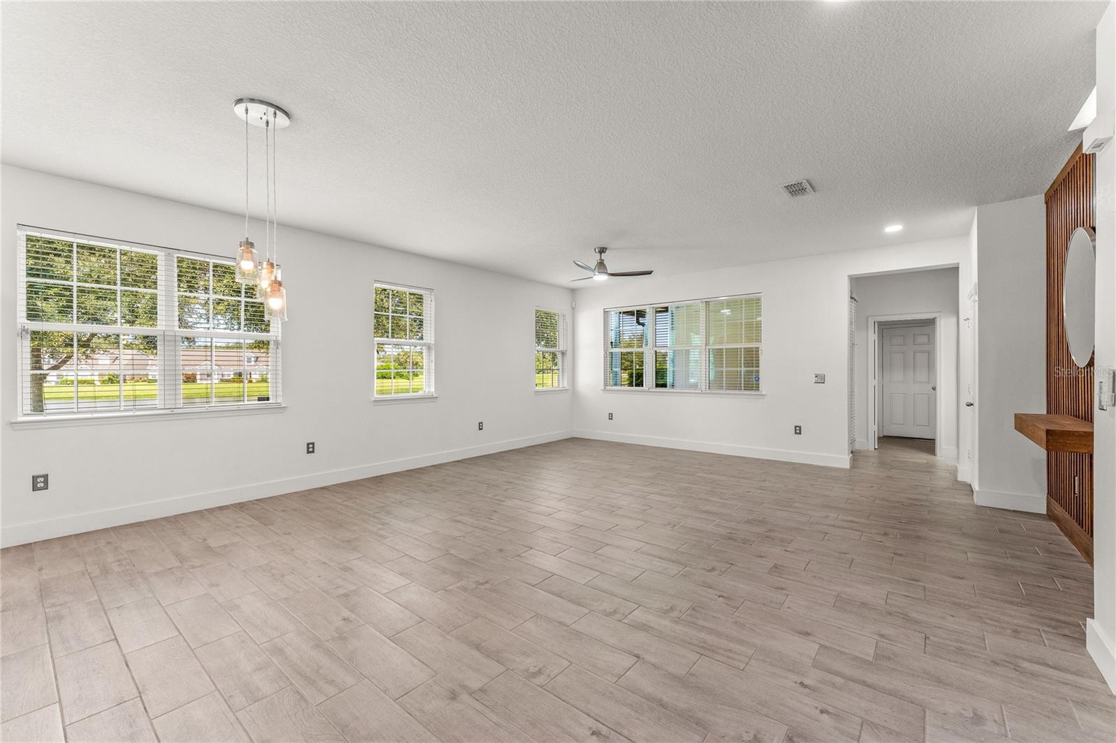 13701 BECKMAN DR — photo 10