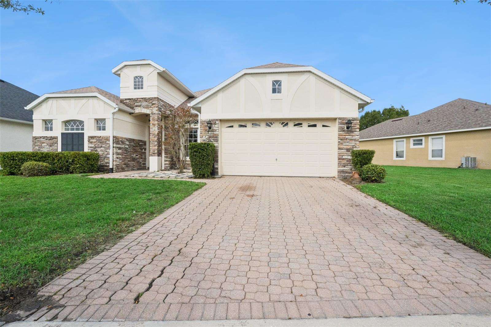 16460 TUDOR GROVE DR