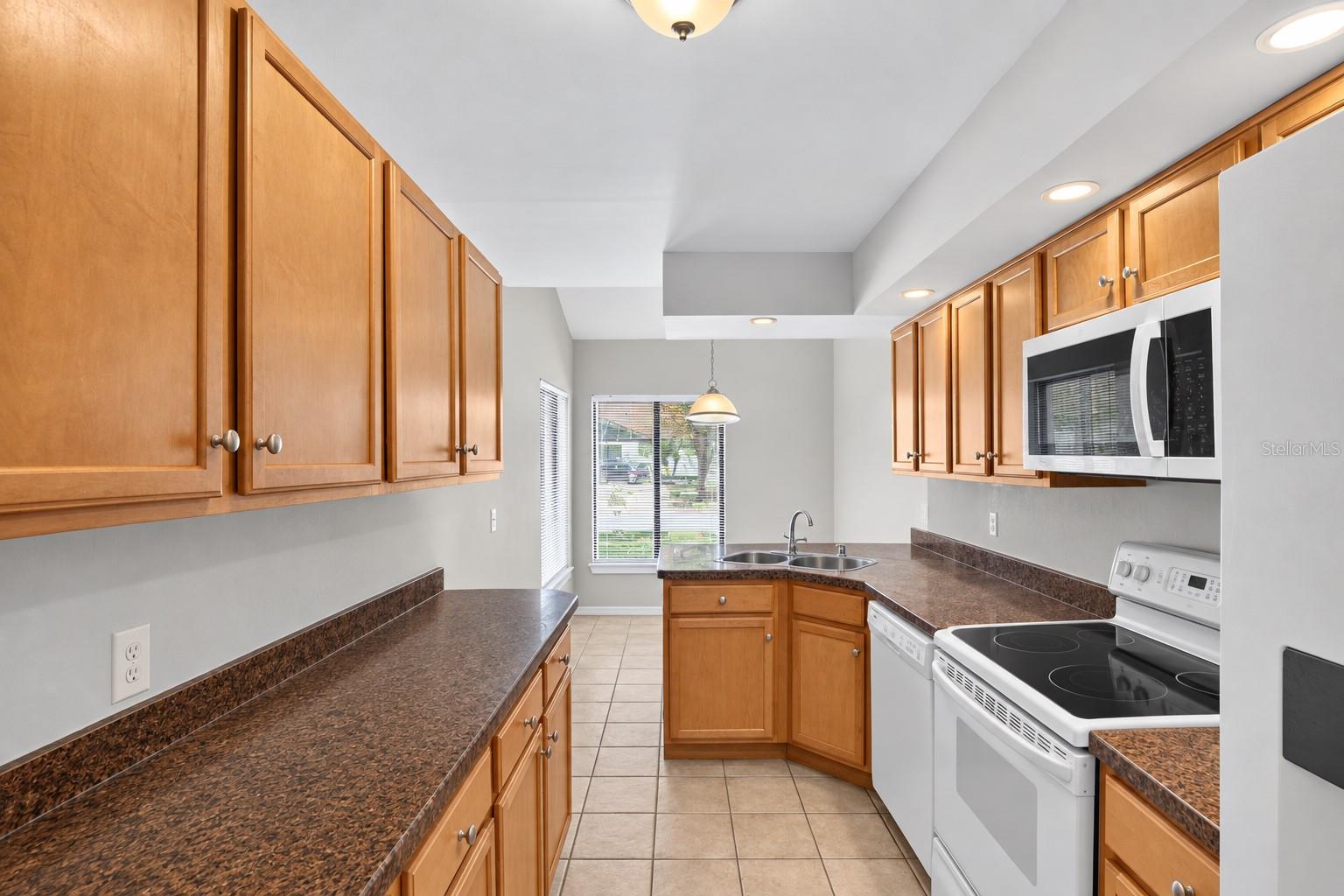 2463 GRAND TETON CIR #2463 — photo 6