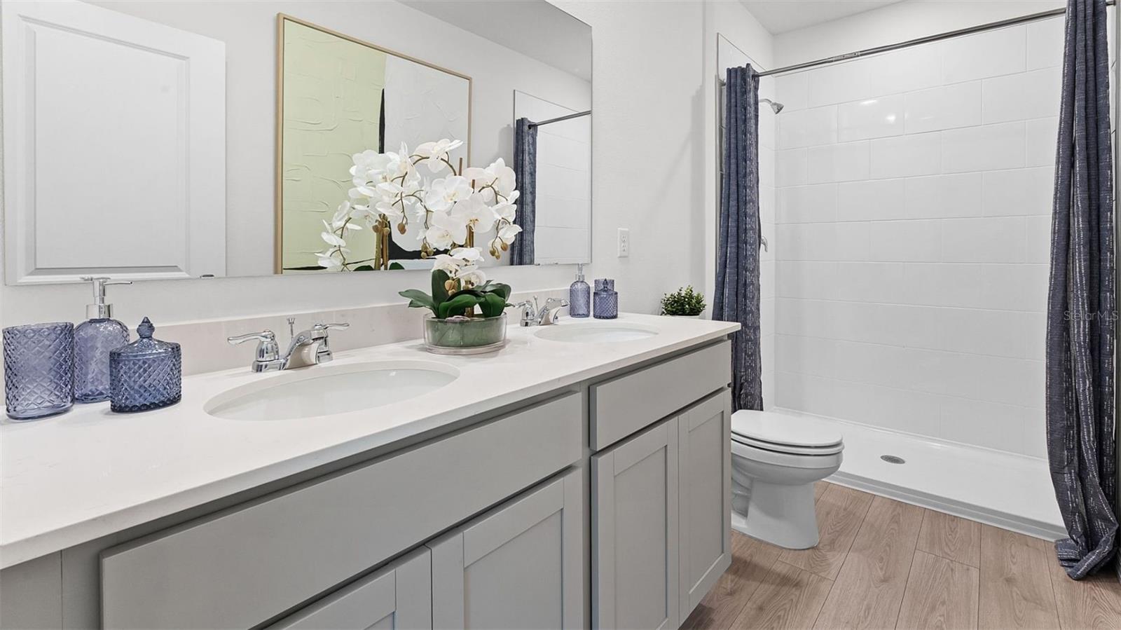 3545 CHROMA ST — photo 9