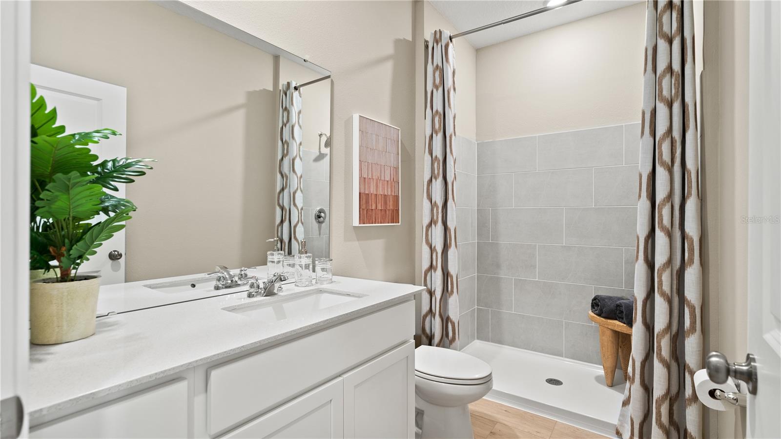 5595 DENNERY BAY RD — photo 9